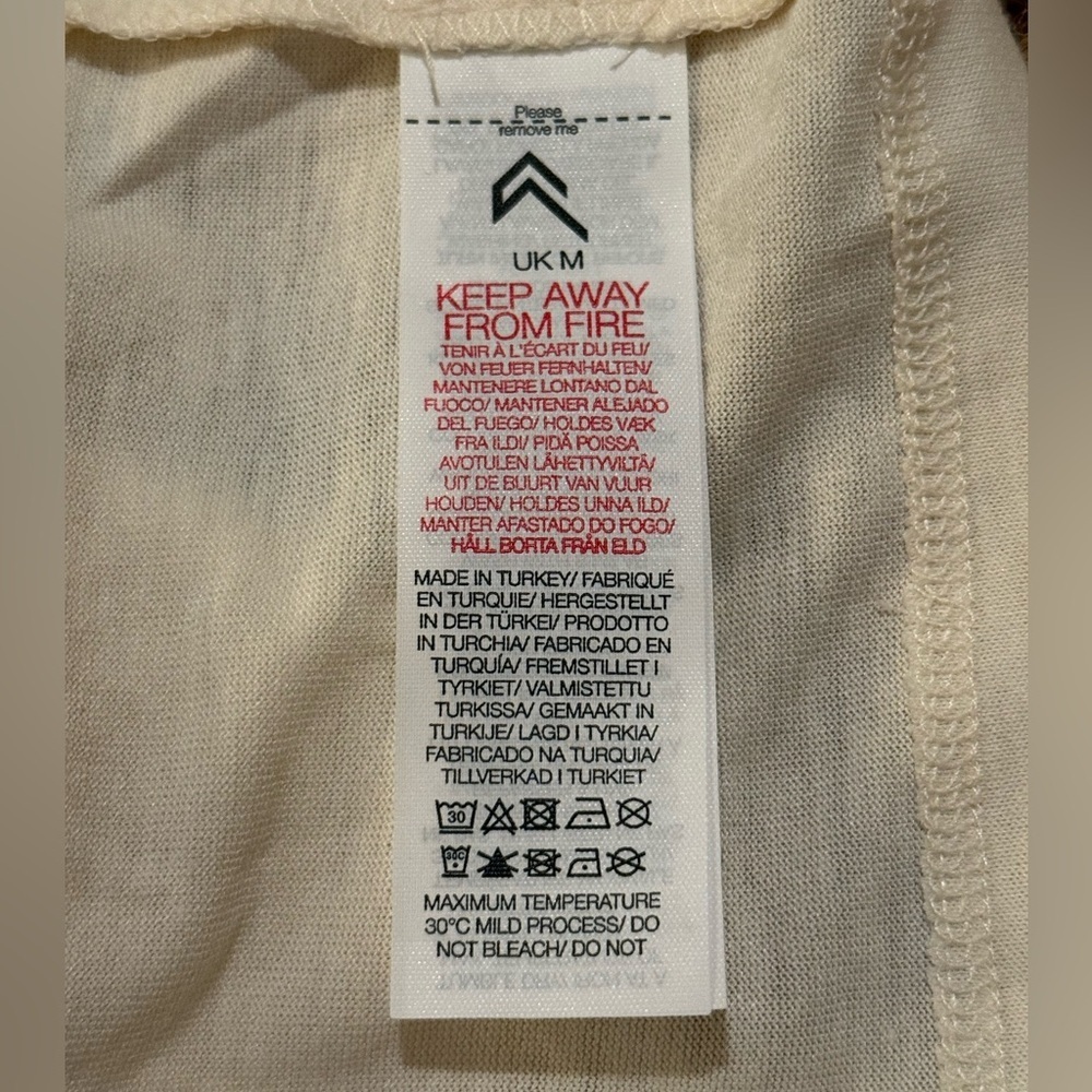 Oner Active NWT go to muscle crop tank in off white women’s size medium - Picture 10 of 13